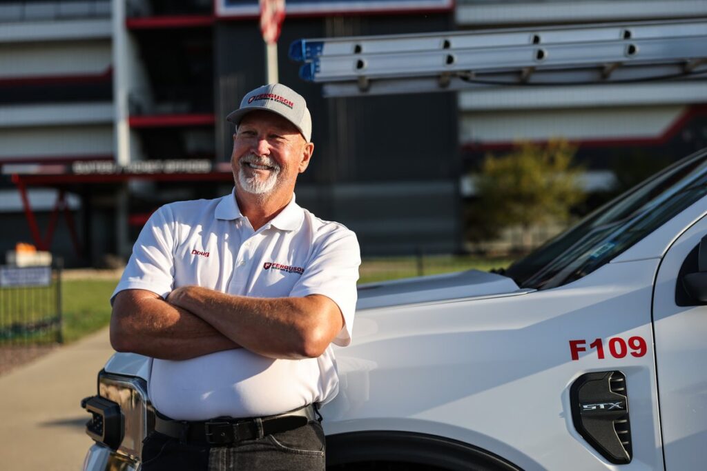 5 signs your commercial flat roof needs to be repaired