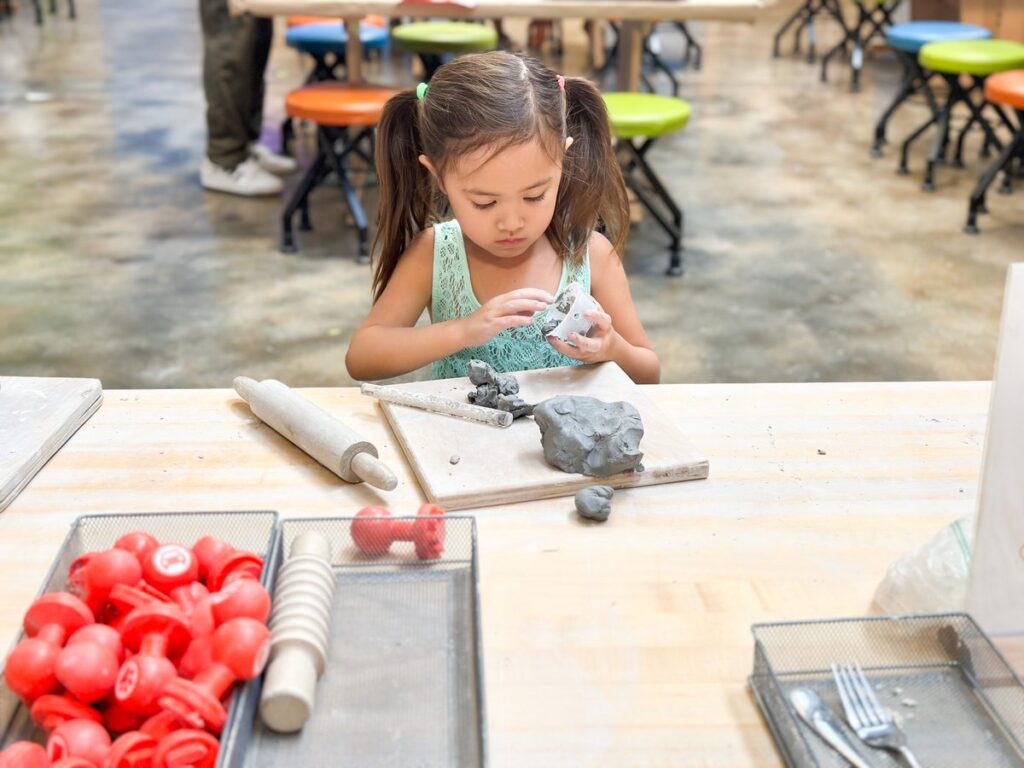 Kid-friendly arts-and-crafts workshops in St. Louis
